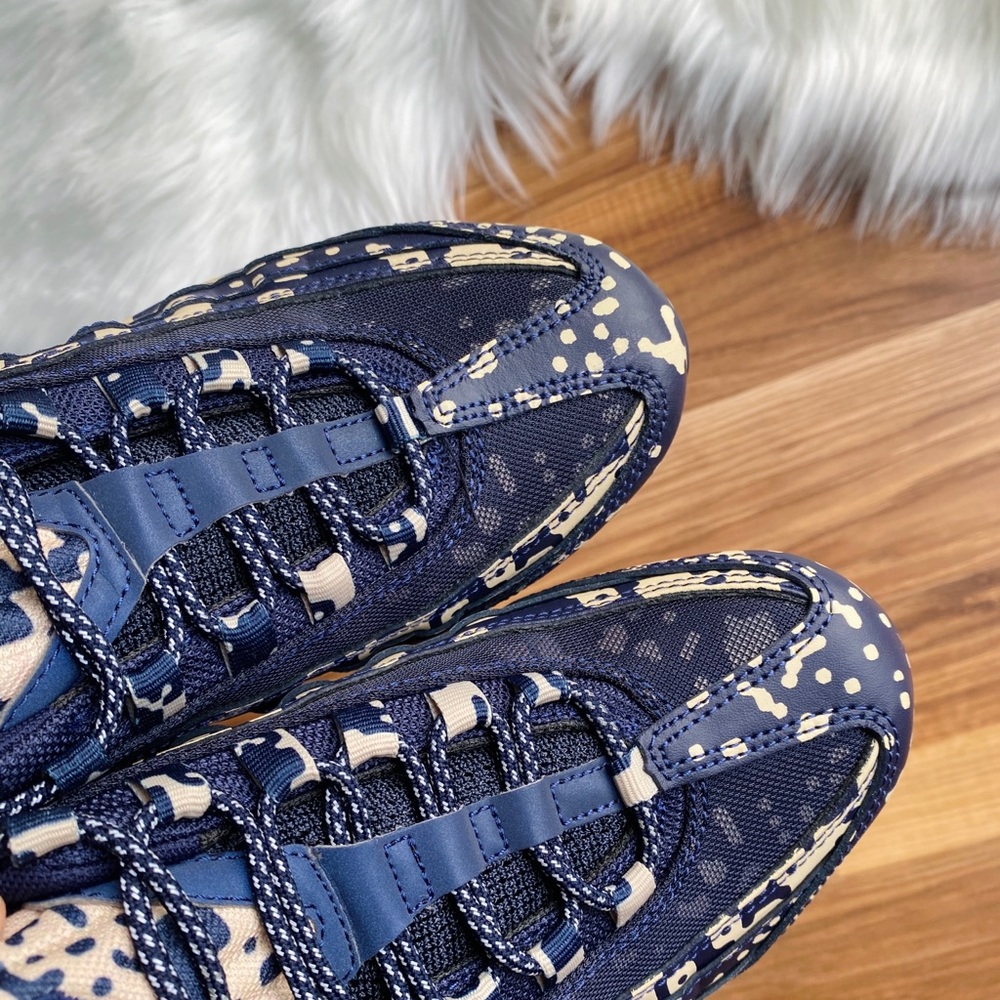 Nike Air Max 95 C.E - Picture 4 of 7